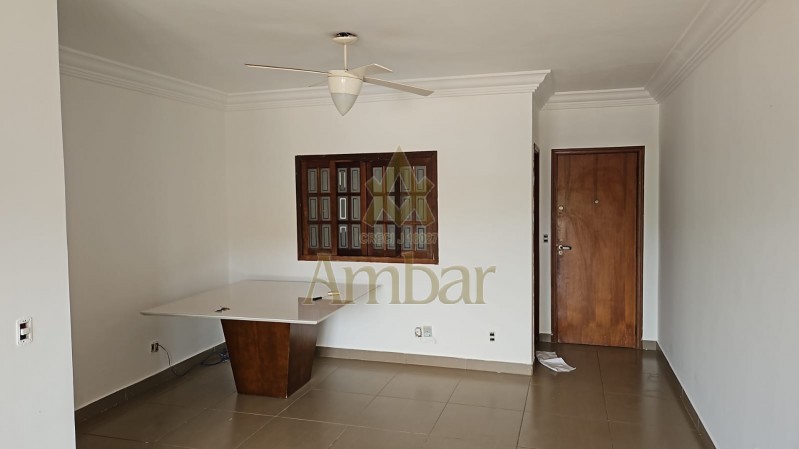 Apartamento para alugar com 3 quartos, 98m² - Foto 11