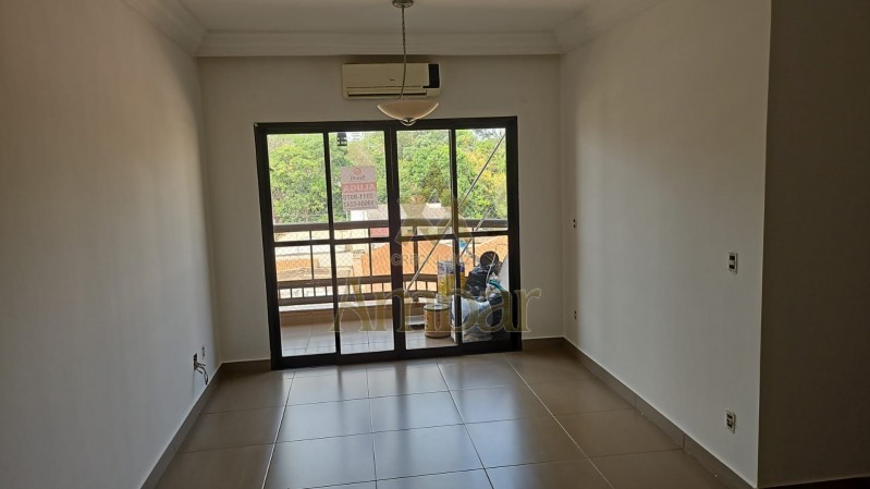 Apartamento para alugar com 3 quartos, 98m² - Foto 12