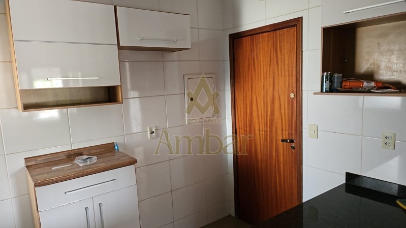 Apartamento para alugar com 3 quartos, 98m² - Foto 15