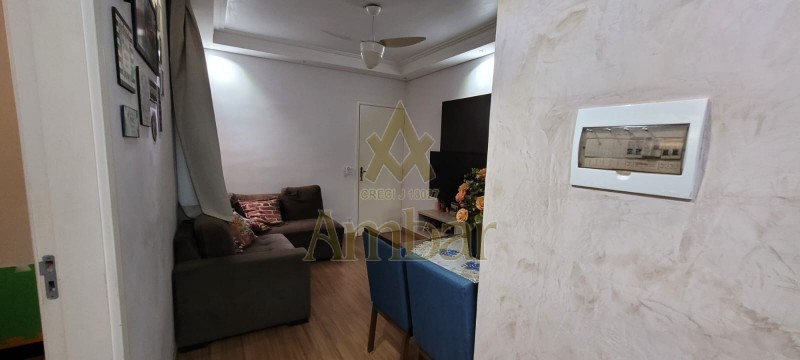 Apartamento para alugar com 2 quartos, 48m² - Foto 2