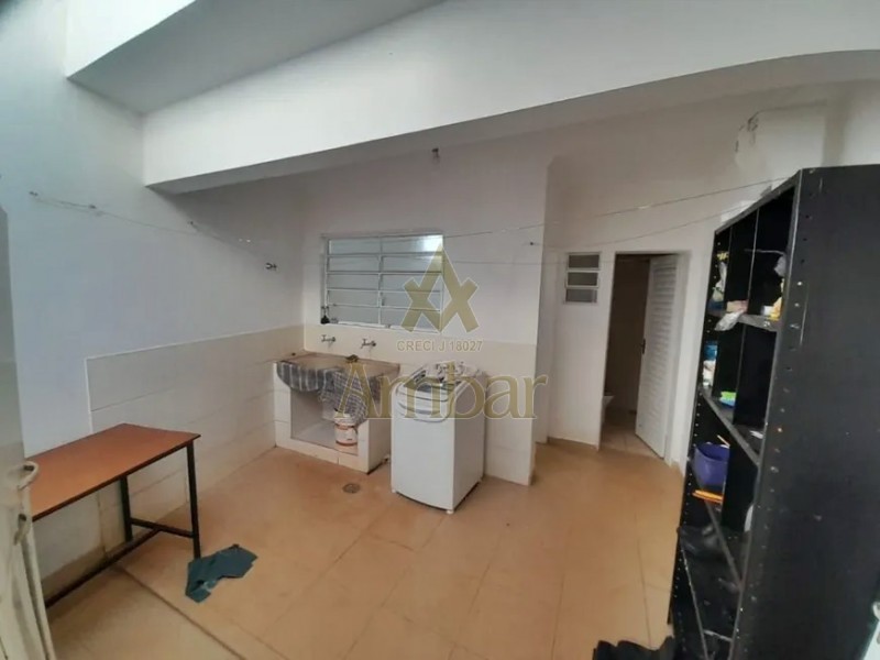 Sobrado para alugar com 5 quartos, 363m² - Foto 33