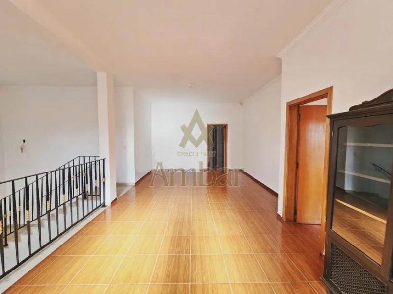 Sobrado para alugar com 5 quartos, 363m² - Foto 11