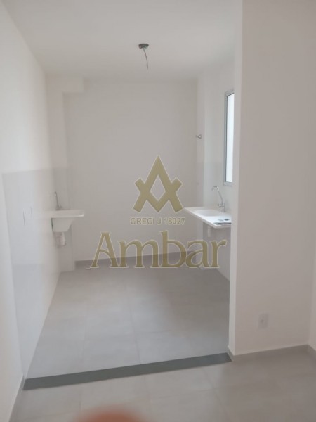 Apartamento para alugar com 2 quartos, 41m² - Foto 2