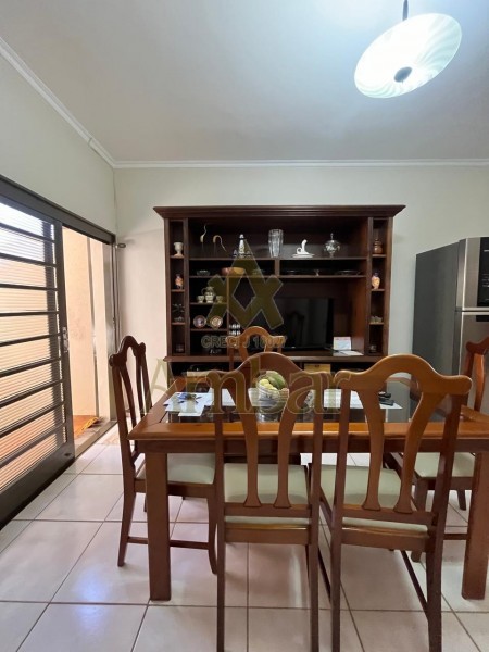 Casa à venda com 3 quartos, 206m² - Foto 24