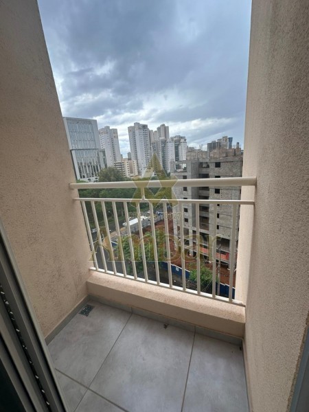 Apartamento para alugar com 2 quartos, 70m² - Foto 15