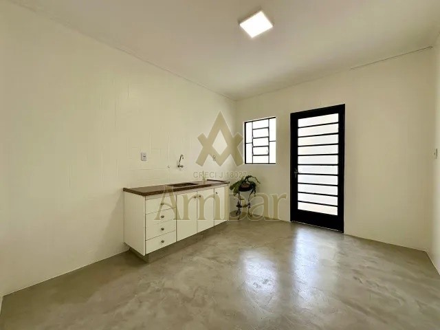 Ambar Imóveis | Imobiliária em Ribeirão Preto | Apartamento - Jardim Irajá - Ribeirão Preto