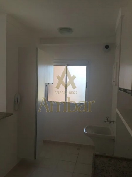 Apartamento para alugar com 3 quartos, 75m² - Foto 9