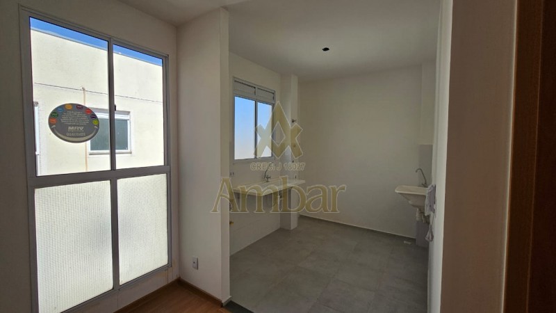 Apartamento à venda e aluguel com 2 quartos, 42m² - Foto 2