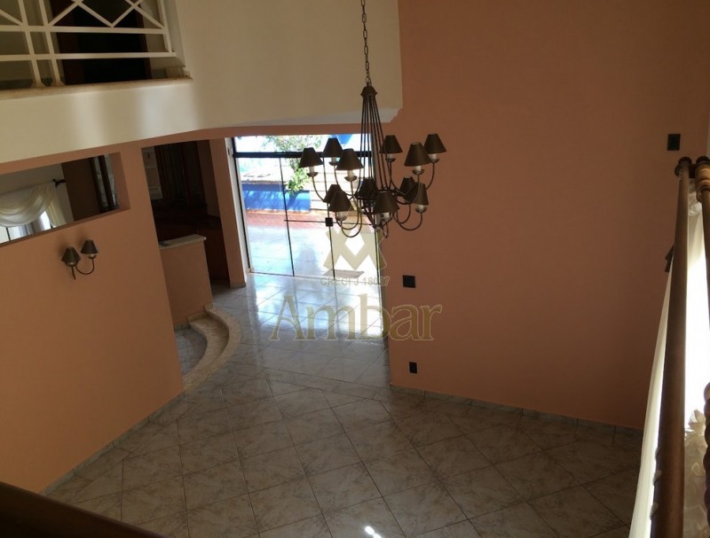 Sobrado para alugar com 3 quartos, 289m² - Foto 32