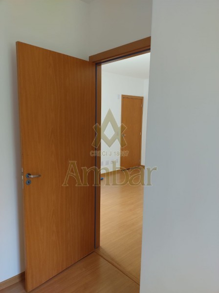 Apartamento para alugar com 2 quartos, 41m² - Foto 12