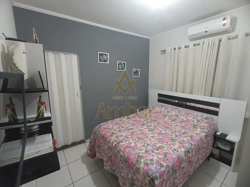 Casa à venda com 2 quartos, 125m² - Foto 15