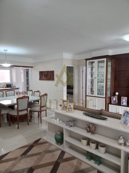 Apartamento para alugar com 3 quartos, 128m² - Foto 17