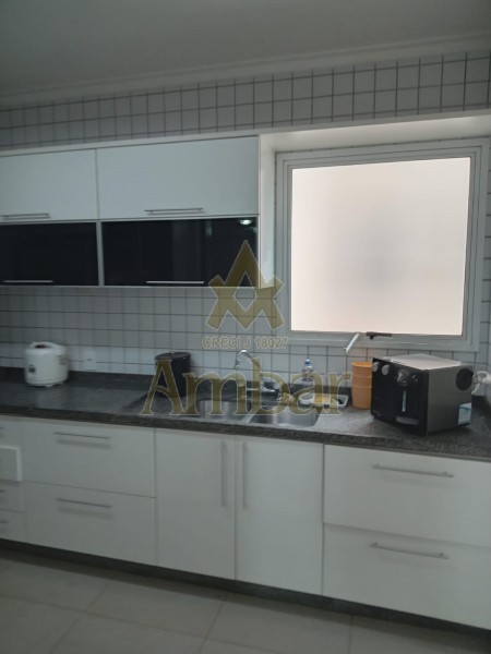 Apartamento para alugar com 3 quartos, 128m² - Foto 40