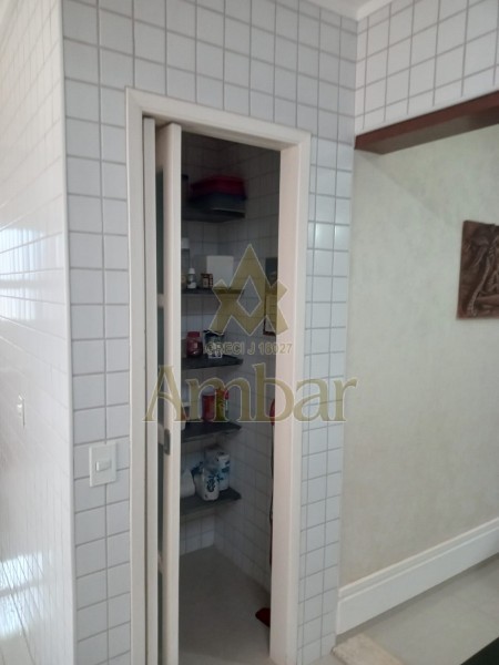 Apartamento para alugar com 3 quartos, 128m² - Foto 10