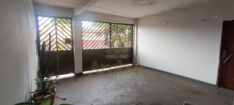 Casa à venda com 3 quartos, 220m² - Foto 22