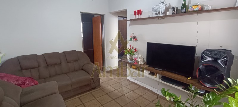 Casa à venda com 3 quartos, 220m² - Foto 5