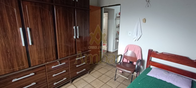 Casa à venda com 3 quartos, 220m² - Foto 21