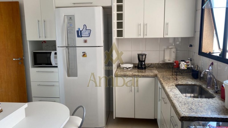 Apartamento para alugar com 4 quartos, 140m² - Foto 27