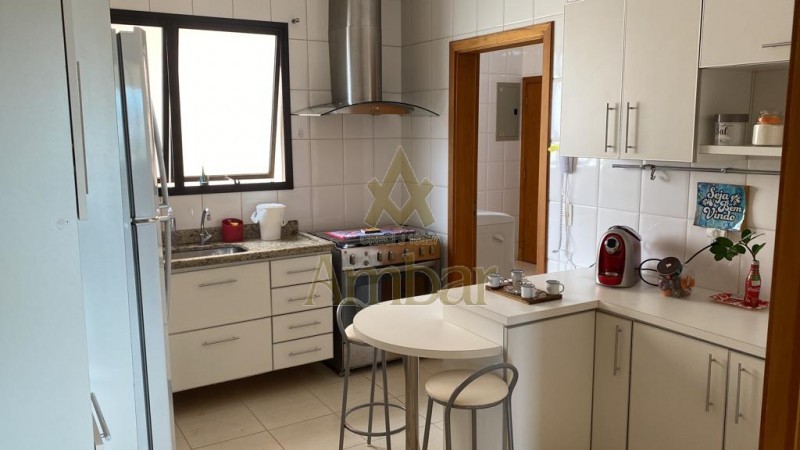 Apartamento para alugar com 4 quartos, 140m² - Foto 22