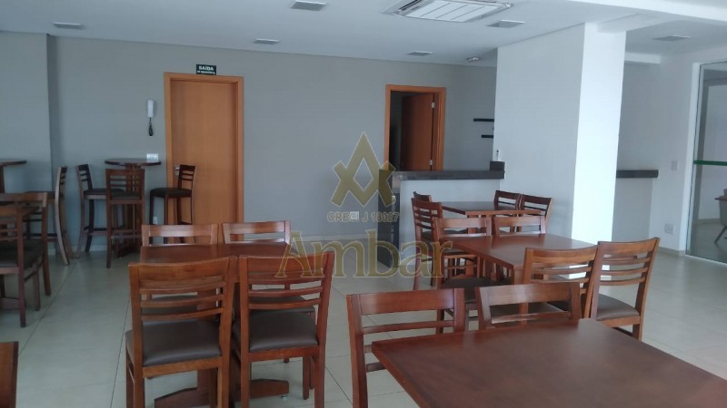 Apartamento para alugar com 3 quartos, 135m² - Foto 18